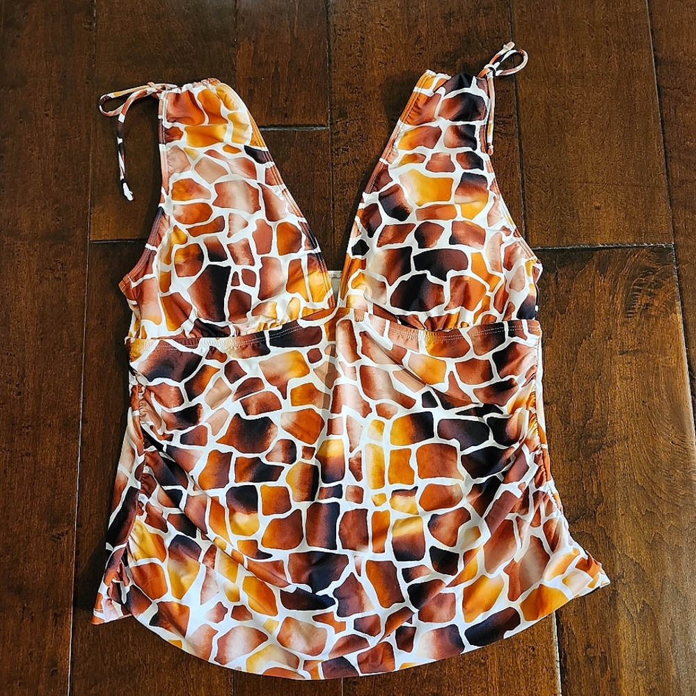 NWT Mynah Size XL Animal Giraffe Print Tankini Swim Top